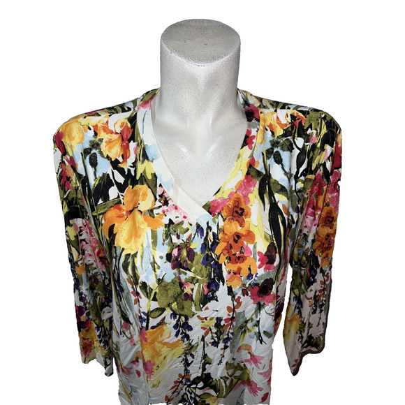 NorthStyle Top Size XL Colorful Floral V-neck Stretch Viscose 3/4 Slv Pullover - Picture 2 of 10